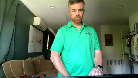 Freddy online show from 07/07/26, 11:09