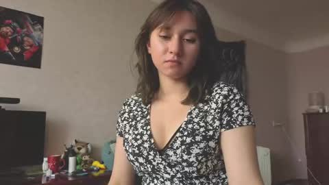 Snapshot of fredmurrietta chatting on 05/16/26, 10:36 Mia online show from 05/16/26, 10:36