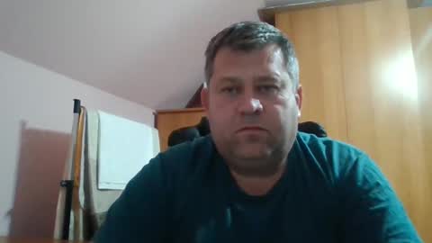 freeboy80180 online show from 01/10/25, 07:43