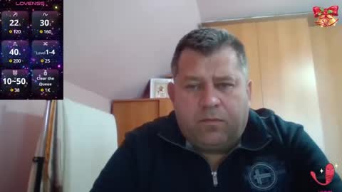 freeboy80180 online show from 02/03/25, 08:57