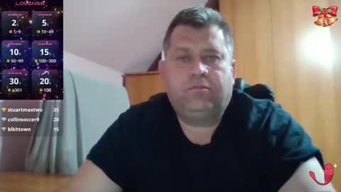 freeboy80180 online show from 02/03/25, 05:24