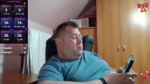 freeboy80180 online show from 03/03/25, 07:17