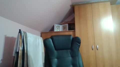 freeboy80180 online show from 09/09/25, 05:18