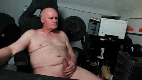freecamdick online show from 06/26/26, 10:52