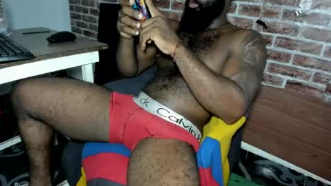 Snapshot of freedom_24 chatting on 07/09/26, 02:15 shakur online show from 07/09/26, 02:15