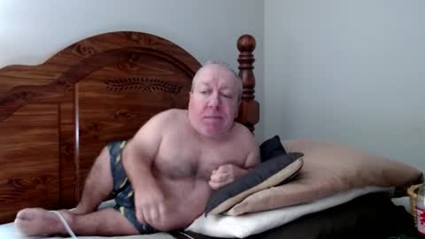 Cute Lil Man online show from 09/11/25, 06:46