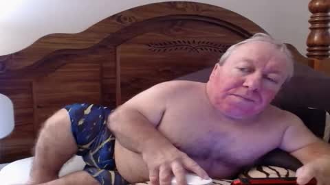 Cute Lil Man online show from 11/15/25, 07:27