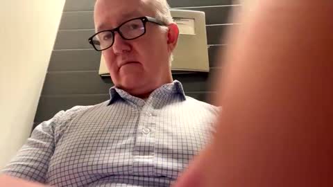 freeusemarriedguu online show from 04/28/26, 04:12