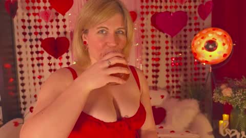 Louise or Lou 3 online show from 02/14/25, 07:12