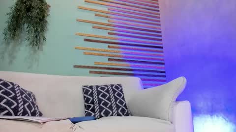 Xavier online show from 11/21/25, 07:45