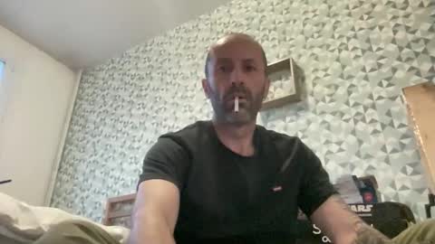 frenchboy443 online show from 05/04/26, 07:10