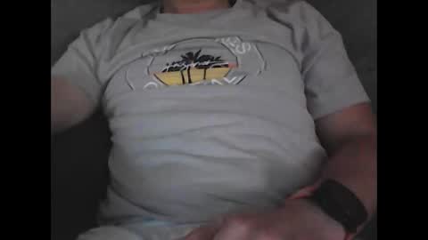 Snapshot of frencheeboy chatting on 06/07/26, 04:44 frencheeboy online show from 06/07/26, 04:44