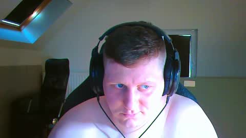 French fries online show from 04/06/26, 05:47