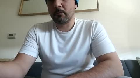 Horny french hard online show from 03/03/25, 08:38