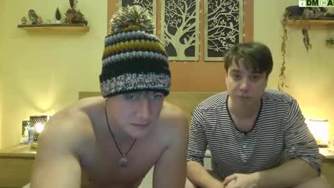 French Horny Bibs online show from 01/07/26, 08:55