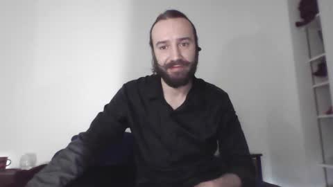 Snapshot of frenchmidnightjewel chatting on 11/30/25, 12:58 FrenchMidnightJewel online show from 11/30/25, 12:58