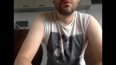 Snapshot of frenchy_from_paris chatting on 05/03/26, 08:09 frenchy_from_paris online show from 05/03/26, 08:09