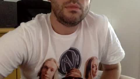 Snapshot of frenchy_from_paris chatting on 06/27/26, 11:15 frenchy_from_paris online show from 06/27/26, 11:15