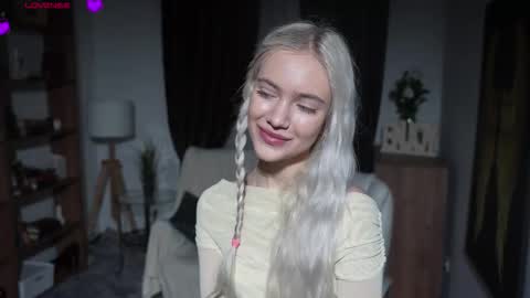 Freya online show from 03/23/26, 10:47