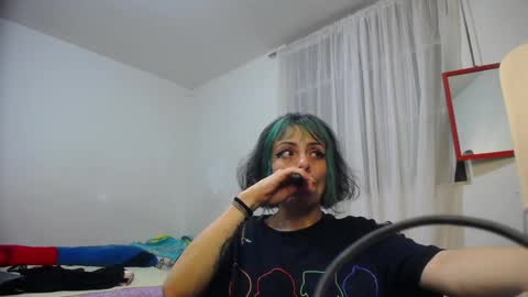 freyaa_sorceress online show from 03/12/25, 10:05