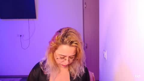 Snapshot of freyaamore chatting on 03/02/26, 07:37 ANNE online show from 03/02/26, 07:37