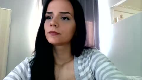 Freya online show from 02/21/25, 10:07