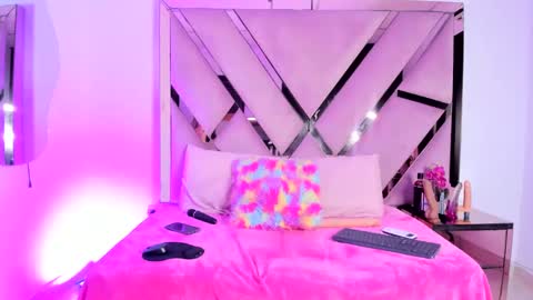 Freyaht online show from 01/22/25, 09:02