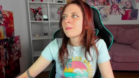 Snapshot of freyaveys chatting on 05/29/26, 06:22 FreyaVeys online show from 05/29/26, 06:22
