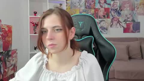 FreyaVeys online show from 06/29/26, 05:03