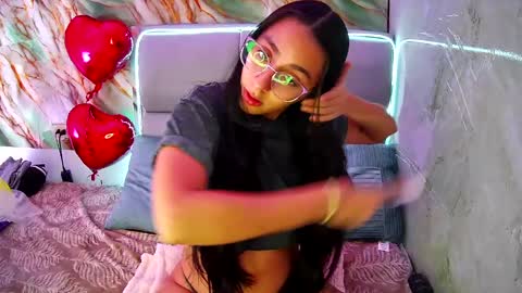 Snapshot of freyja_01 chatting on 02/06/25, 09:28 Freyja online show from 02/06/25, 09:28