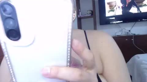 FREYJA LOREN online show from 06/01/26, 06:31