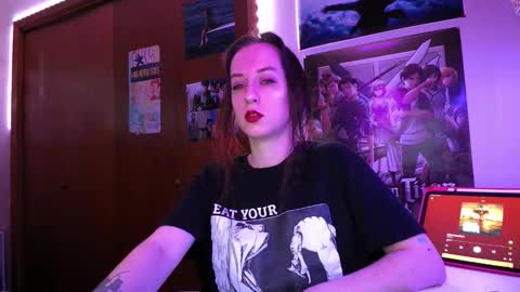 FreyaTheGemini online show from 11/05/25, 10:21