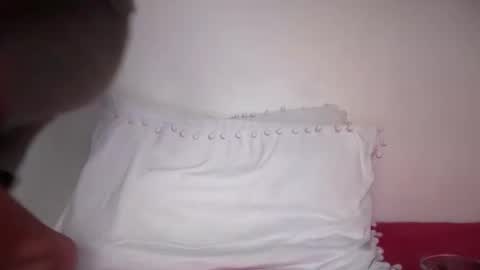 freyva_ online show from 03/10/25, 03:20