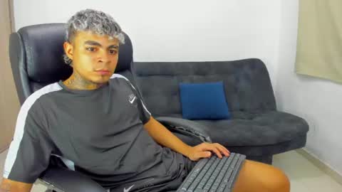 Snapshot of freyva_ chatting on 07/13/26, 05:54 freyva_ online show from 07/13/26, 05:54