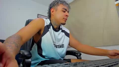 Snapshot of freyva_ chatting on 07/15/26, 03:01 freyva_ online show from 07/15/26, 03:01