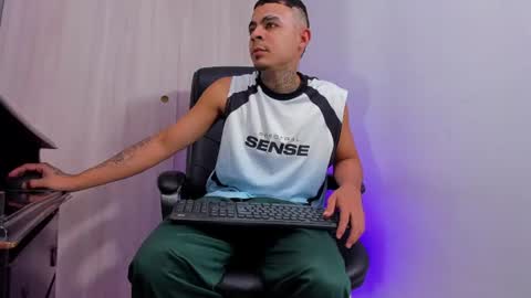 Snapshot of freyva_ chatting on 08/06/26, 05:09 freyva_ online show from 08/06/26, 05:09