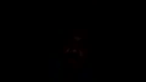 Snapshot of frez386533 chatting on 04/10/26, 04:28 frez386533 online show from 04/10/26, 04:28