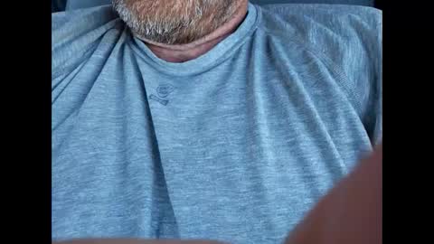 Snapshot of frickish chatting on 10/01/25, 03:40 Frickish online show from 10/01/25, 03:40