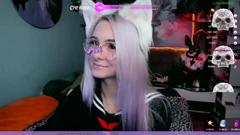 Snapshot of frida_fortune chatting on 12/07/24, 03:58 Frida A boost to fortune for the one who gives a thumbs up and a bonus lucky for those who support me by joining the fanclub online show from 12/07/24, 03:58