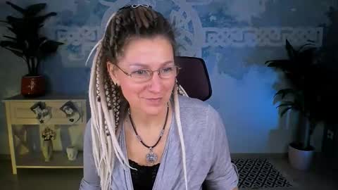 Frida Tander online show from 01/14/26, 05:13