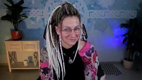 Frida Tander online show from 02/06/26, 05:12