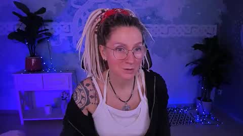 Frida Tander online show from 03/10/26, 05:45