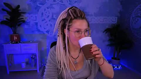 Frida Tander online show from 03/30/26, 05:08