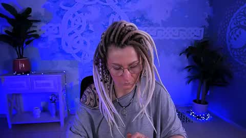 Snapshot of fridatander chatting on 05/03/26, 05:24 Frida Tander online show from 05/03/26, 05:24