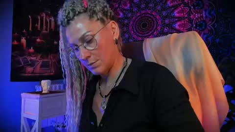 Snapshot of fridatander chatting on 06/05/26, 06:52 Frida Tander online show from 06/05/26, 06:52