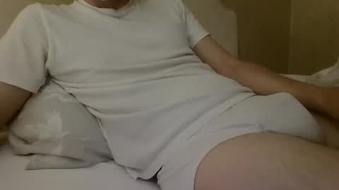 friendly_frank_18 online show from 09/21/25, 10:22