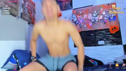 Adam y pitter online show from 10/18/25, 03:02