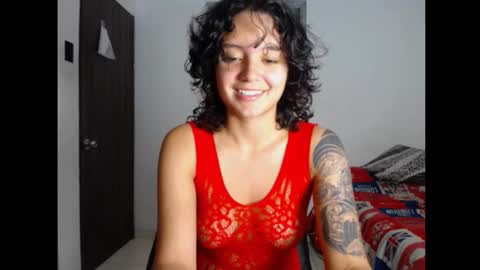 frikisa online show from 02/11/26, 01:32