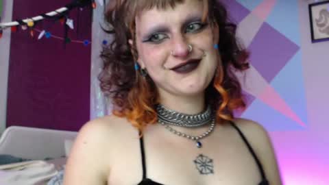 cherry online show from 10/08/25, 02:20