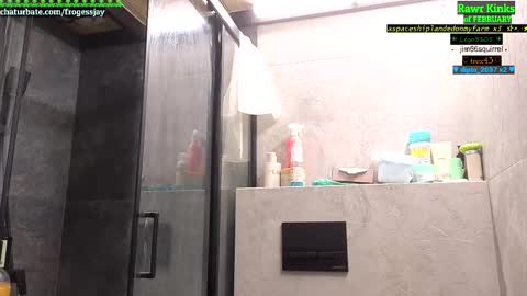   Jaywise Frogfoot  online show from 02/17/26, 07:09